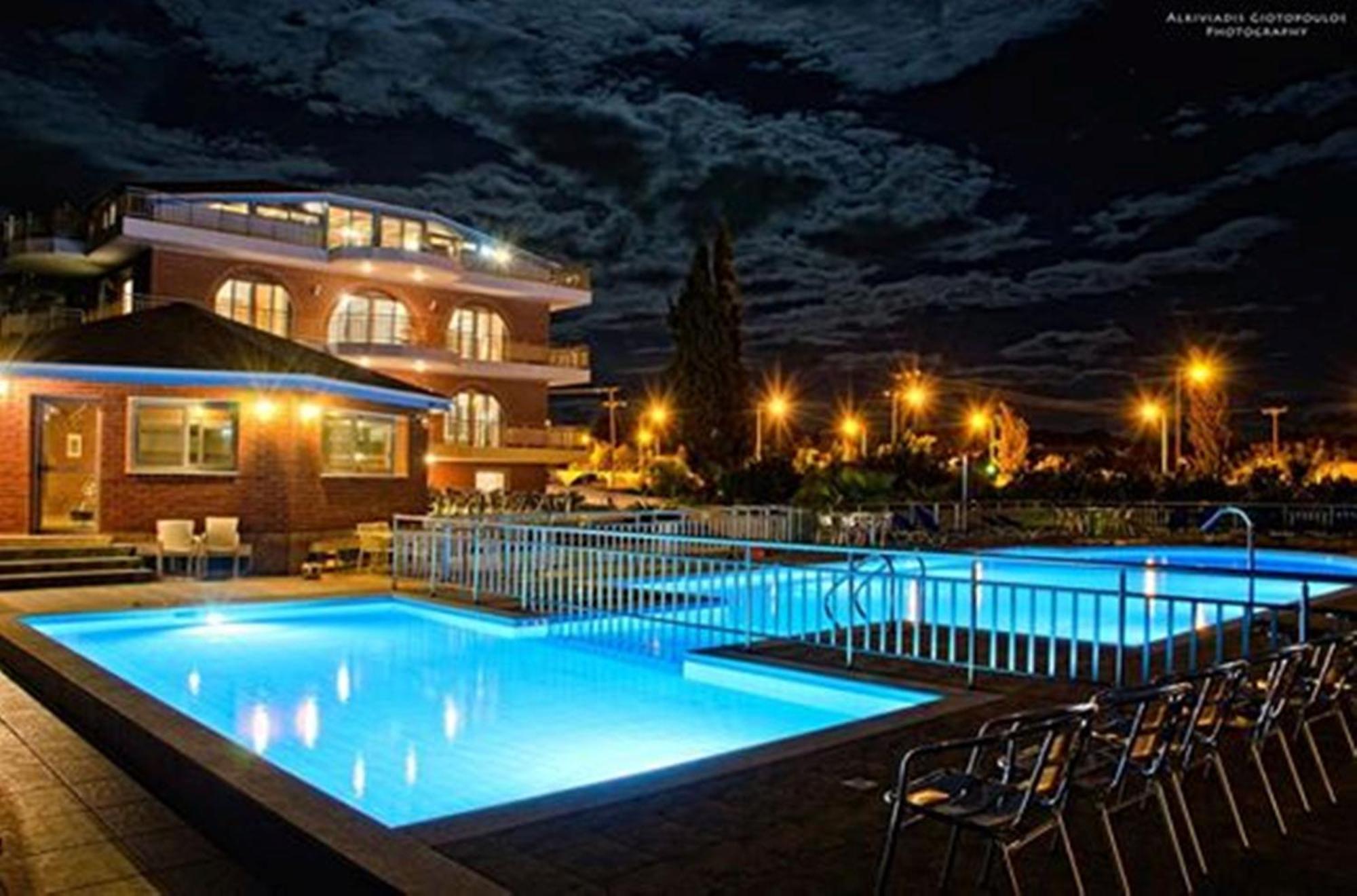 Ionion Star Hotel เปรเวซา ภายนอก รูปภาพ